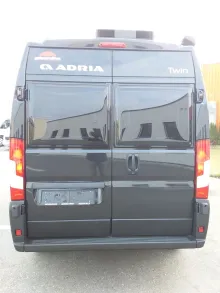 Fahrzeugbild Adria Twin Supreme 600 SX mit Tageszulassung #6