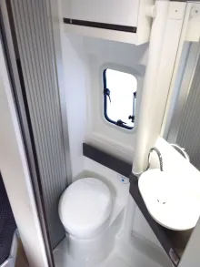 Fahrzeugbild Adria Twin Supreme 600 SX mit Tageszulassung #20