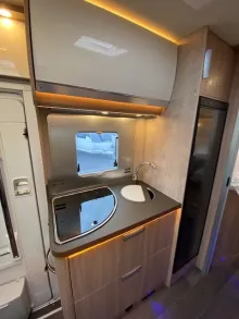 Fahrzeugbild Laika Ecovip H 3109 #11