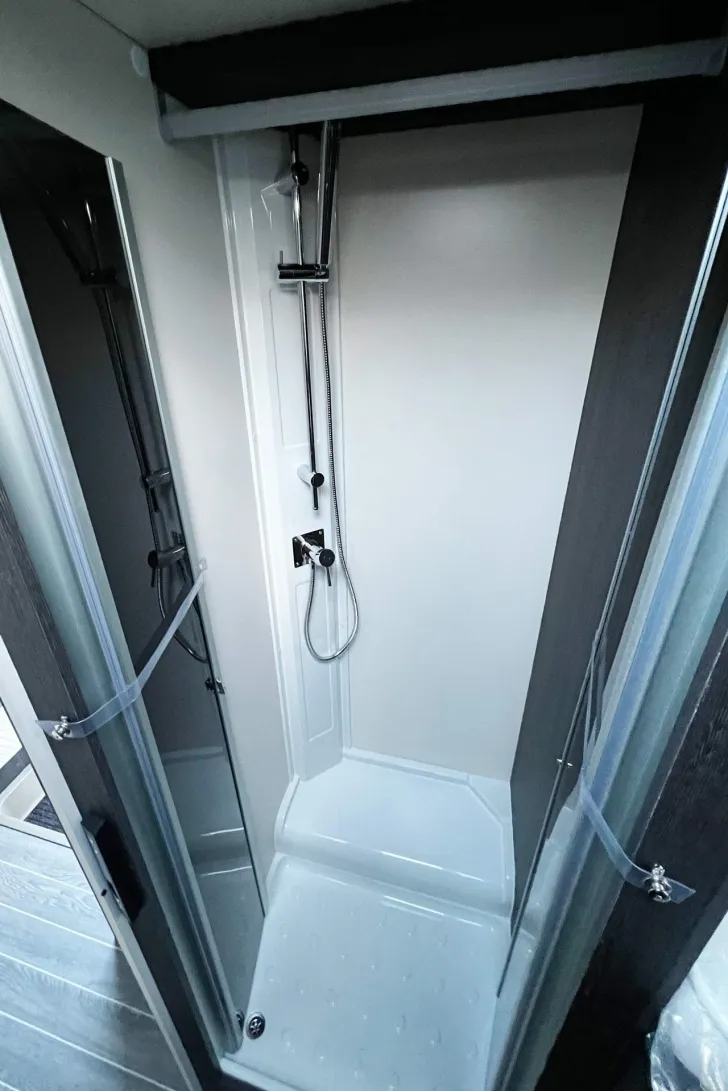 Fahrzeugbild Roller Team Kronos 287 TL - RUNE #8