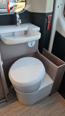 Fahrzeugbild Bürstner Copa C 530 Listenpreis 73.463€ #16