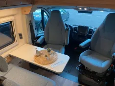 Bild 10 Hymer Camper Van Ayers Rock