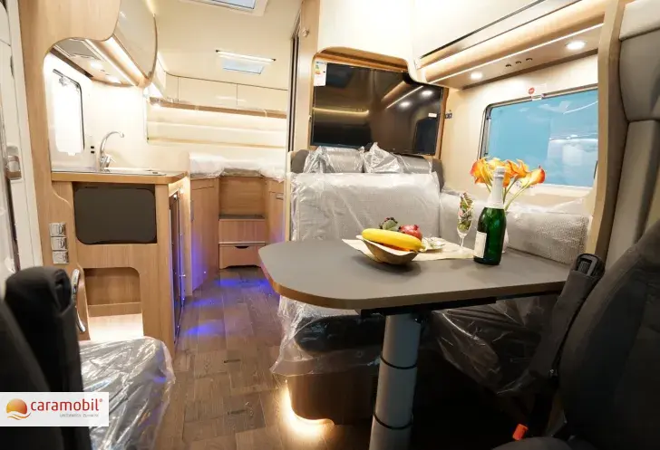 Fahrzeugbild Laika Ecovip L 2009 (Autom. RFK Navi Markise) #12