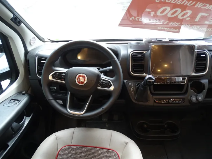 Fahrzeugbild Malibu REISEMOBIL T T 430 LE #4