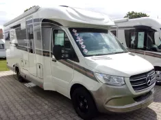 Bild 1 Carthago chic c-line T 4.9 LE Mercedes