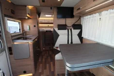 Bild 10 Weinsberg CaraCompact Suite 640 MEG EDITION [PEPPER] 170 PS, Automatik, 4,2 to