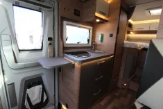 Bild 12 Weinsberg CaraCompact Suite 640 MEG EDITION [PEPPER] 170 PS, Automatik, 4,2 to