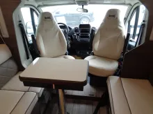 Fahrzeugbild McLouis Mc 4 870 #10