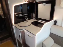 Fahrzeugbild McLouis Mc 4 870 #11