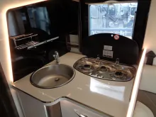 Fahrzeugbild McLouis Mc 4 870 #18