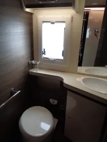 Fahrzeugbild McLouis Mc 4 873 teilintegriert Kat. 2 #16