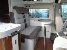 Fahrzeugbild Mobilvetta Admiral K 5.1 Campervan Kat. 3 #13