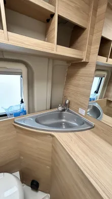 Fahrzeugbild Roadcar R 600 #14