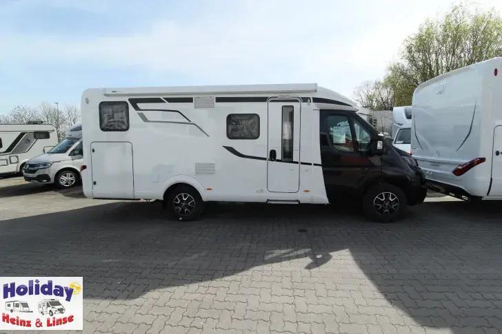 Fahrzeugbild Hymer Exsis-t 580 Pure #1