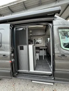 Bild 9 Weinsberg CaraBus 600 MQ Automatik/170PS