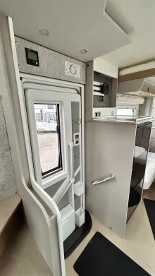 Fahrzeugbild Bürstner Lyseo Gallery TD 649 G #19