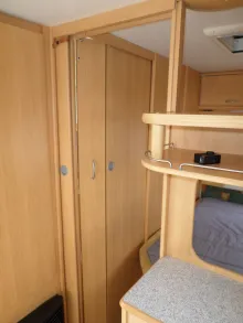 Fahrzeugbild Dethleffs New Line 450 DB Nr. 27 - franz. Bett, RSG #12