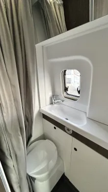 Fahrzeugbild VanTourer 600 D (Ford) #15