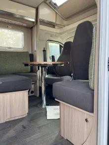 Fahrzeugbild Laika Ecovip L 2009 - mit Hubbett #8