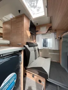 Fahrzeugbild Weinsberg X-CURSION VAN 500 MQ EDITION [PEPPER] Mietwagen Verfügbar Nov 25 #6