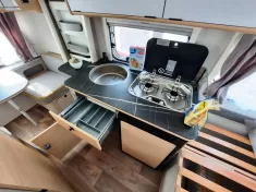 Bild 15 Hymer Eriba Touring 430 Verfüg./Nugget Gold Edition