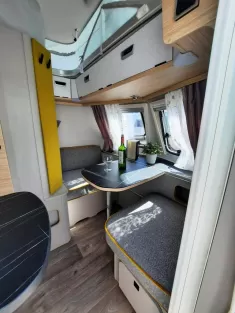 Bild 10 Hymer Eriba Touring 430 Verfüg./Nugget Gold Edition