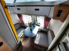 Bild 11 Hymer Eriba Touring 430 Verfüg./Nugget Gold Edition