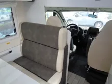 Fahrzeugbild McLouis Glamys 320 Alkoven Kat. 1 #9