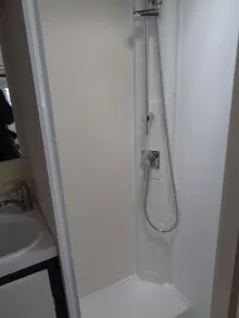 Fahrzeugbild McLouis Glamys 320 Alkoven Kat. 1 #15