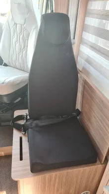 Fahrzeugbild Bürstner Limited T 660 Listenpreis 91.187€ #8