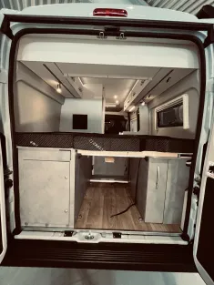 Bild 21 Crosscamp Camper Vans CV FULL 600 165 PS, Sicherheitspaket