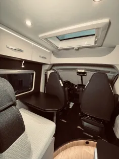 Bild 22 Crosscamp Camper Vans CV FULL 600 165 PS, Komfortbad