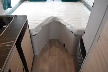 Fahrzeugbild Hymer Eriba Touring 542 Harbour Blue, Längsbetten #6