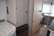 Fahrzeugbild Hymer Eriba Touring 542 Harbour Blue, Längsbetten #14