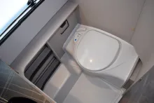 Fahrzeugbild Hymer Eriba Touring 542 Harbour Blue, Längsbetten #19