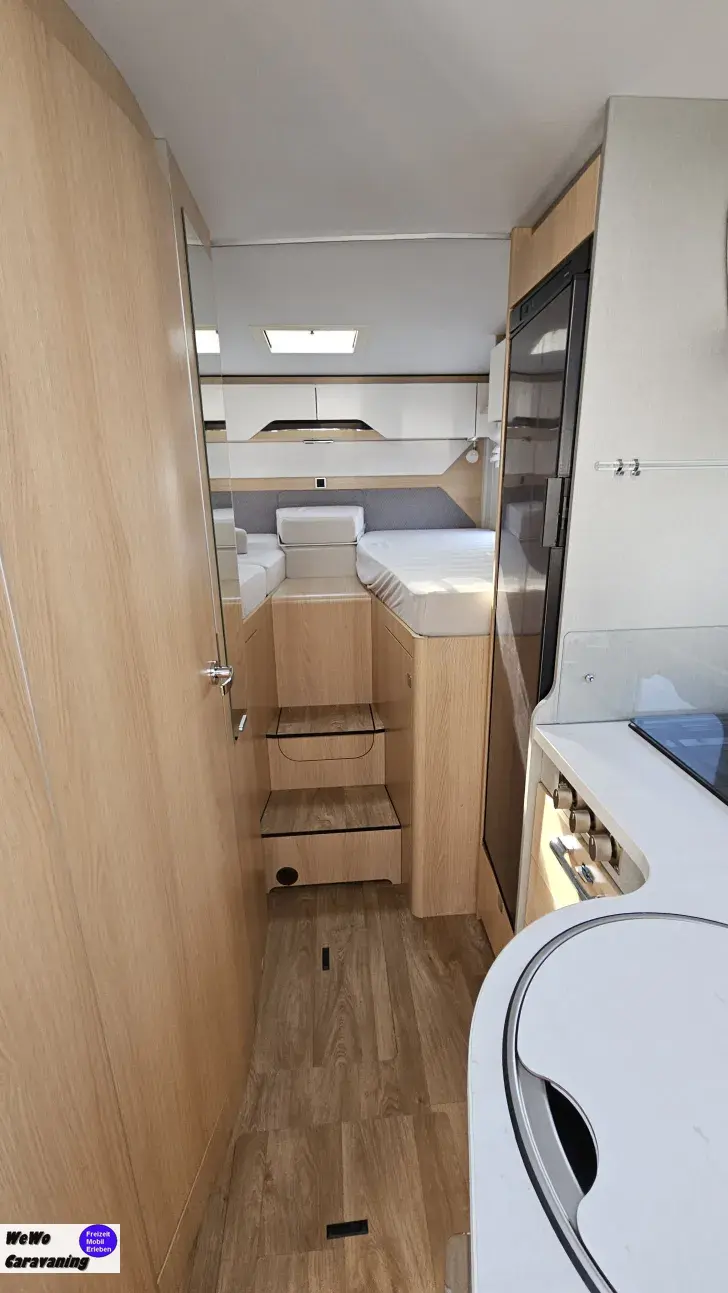 Fahrzeugbild Hymer B-Klasse MC I 600 WhiteLine 200 Ah Lifepo4 DuoCS #7