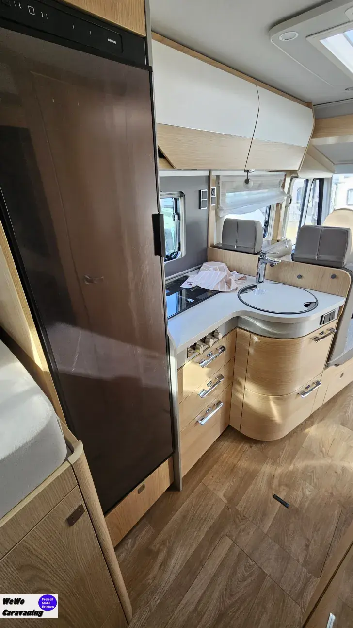 Fahrzeugbild Hymer B-Klasse MC I 600 WhiteLine 200 Ah Lifepo4 DuoCS #12