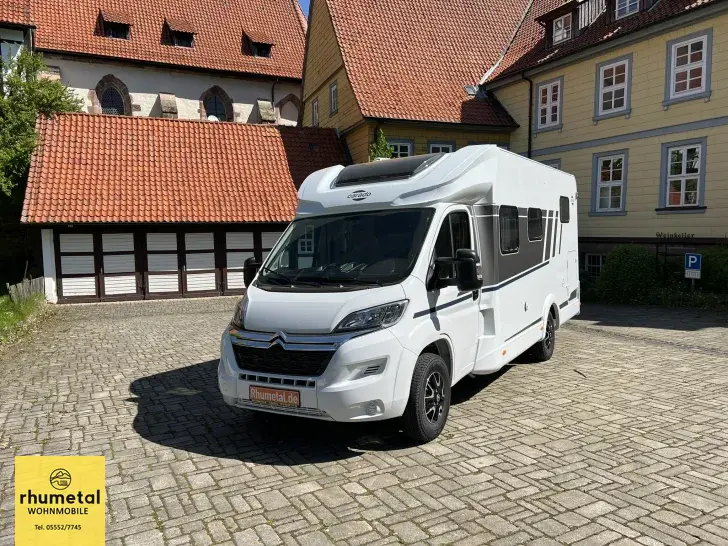 Fahrzeugbild Carado T 338 pro+ -3-24 Hubbett #1