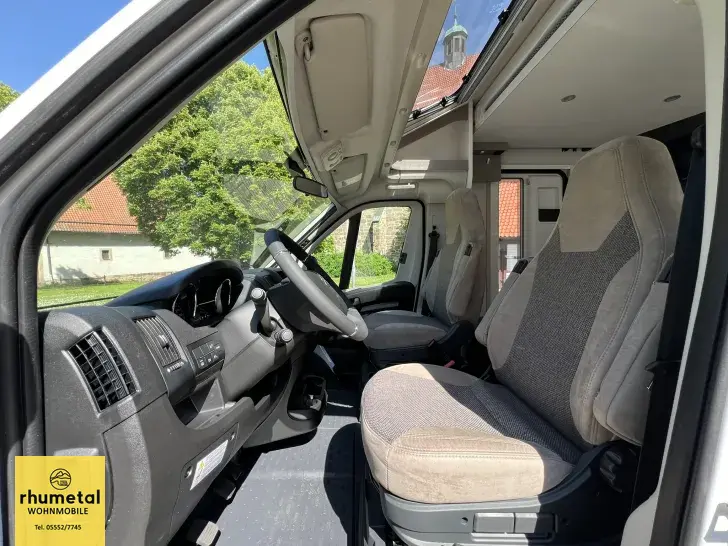 Fahrzeugbild Carado T 338 pro+ -3-24 Hubbett #10