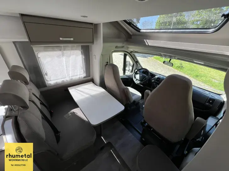 Fahrzeugbild Carado T 338 pro+ -3-24 Hubbett #14