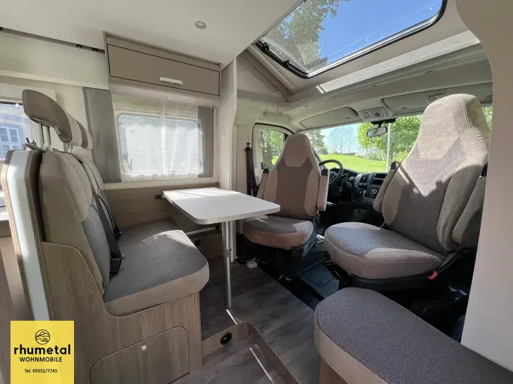 Fahrzeugbild Carado T 338 pro+ -3-24 Hubbett #18