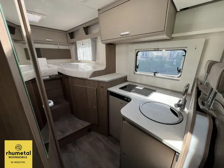 Fahrzeugbild Carado T 338 pro+ -3-24 Hubbett #19