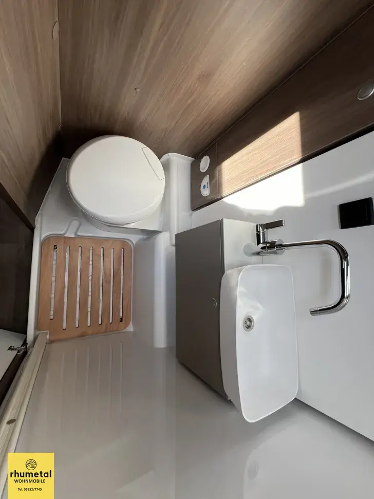 Fahrzeugbild Carado T 338 pro+ -3-24 Hubbett #34