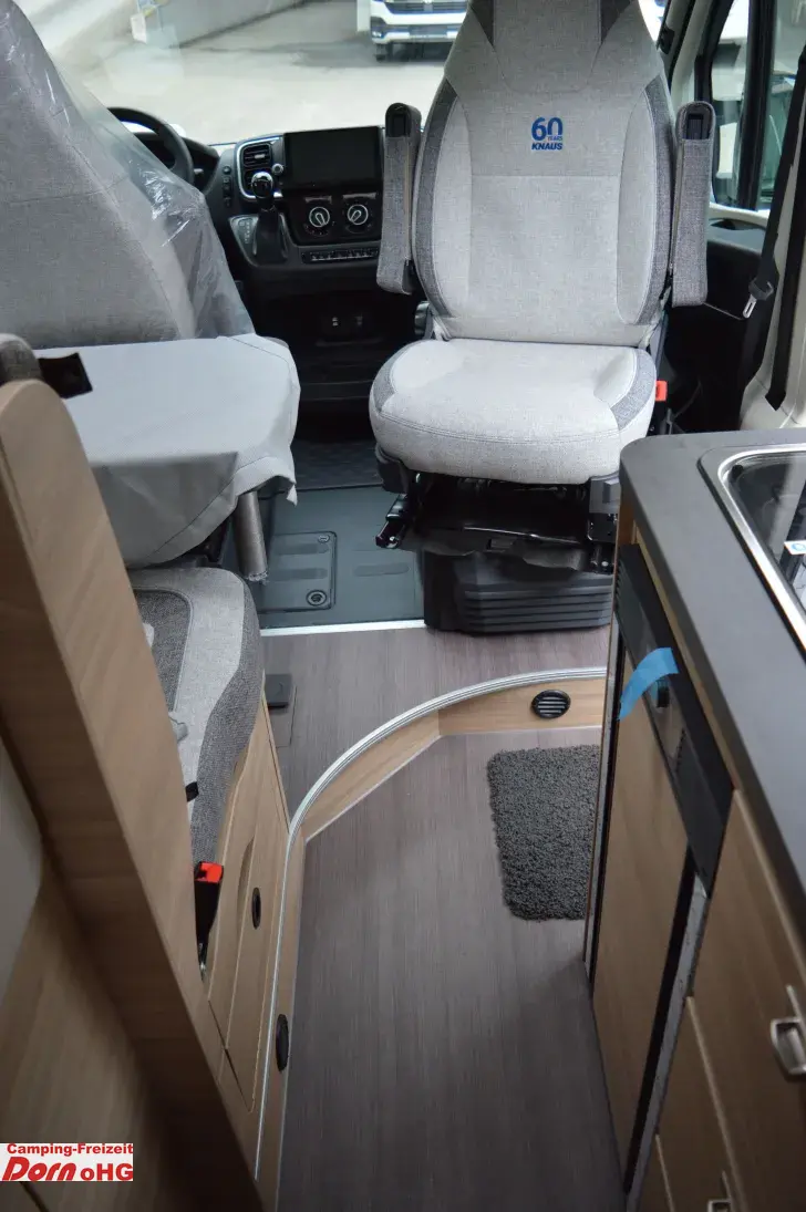 Fahrzeugbild Knaus BoxLife Pro 540 ROAD 60 Years Automatik/140PS #16