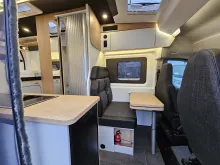 Fahrzeugbild Mooveo VAN F60DB 170 PS, Trail-Version #10