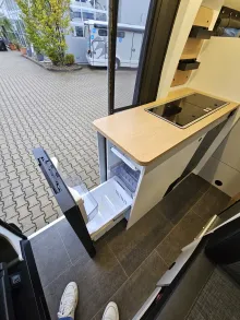 Fahrzeugbild Mooveo VAN F60DB 170 PS, Trail-Version #16