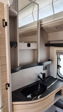 Fahrzeugbild Hymer Eriba Touring 530 Nugget Gold Edition #18