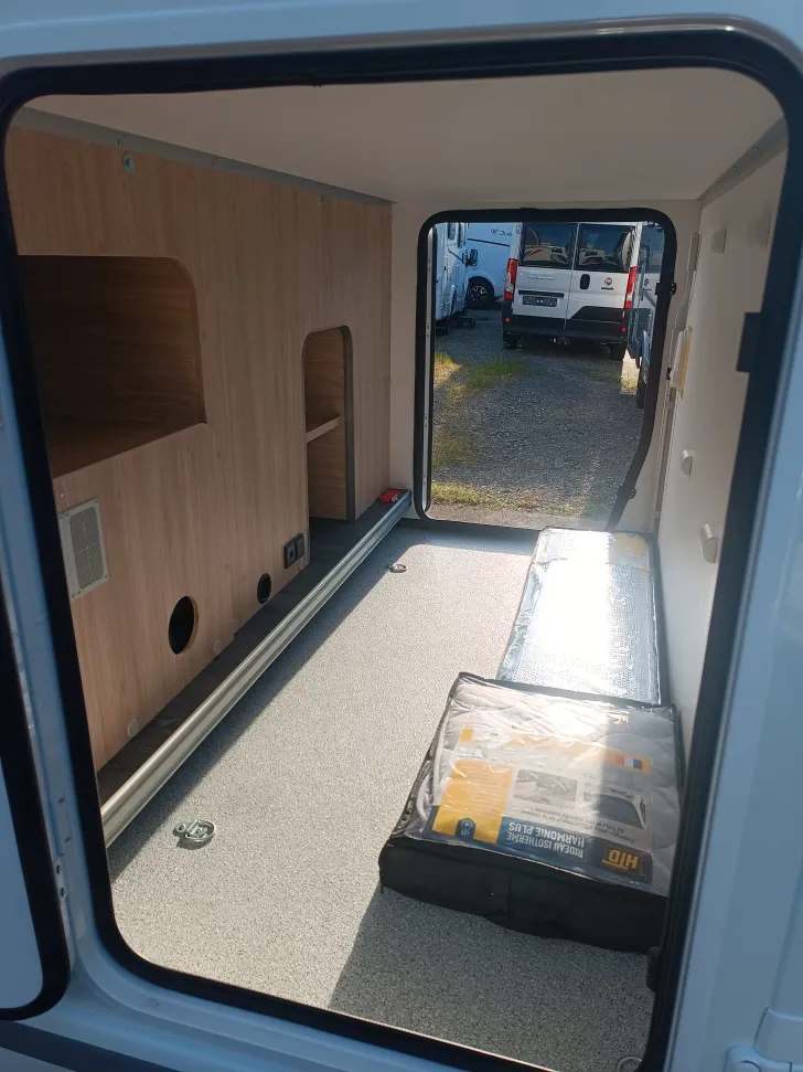 Fahrzeugbild Challenger Alkoven C387 Start Edition #4