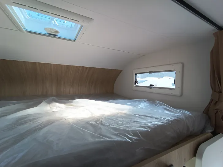 Fahrzeugbild Challenger Alkoven C387 Start Edition #8