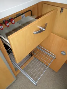 Fahrzeugbild Eifelland Holiday 465 TF Nr. 57 - franz. Bett, RSG #16